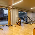 Cozy Apartment - Parking - Pool - Sauna - Gym -Spa